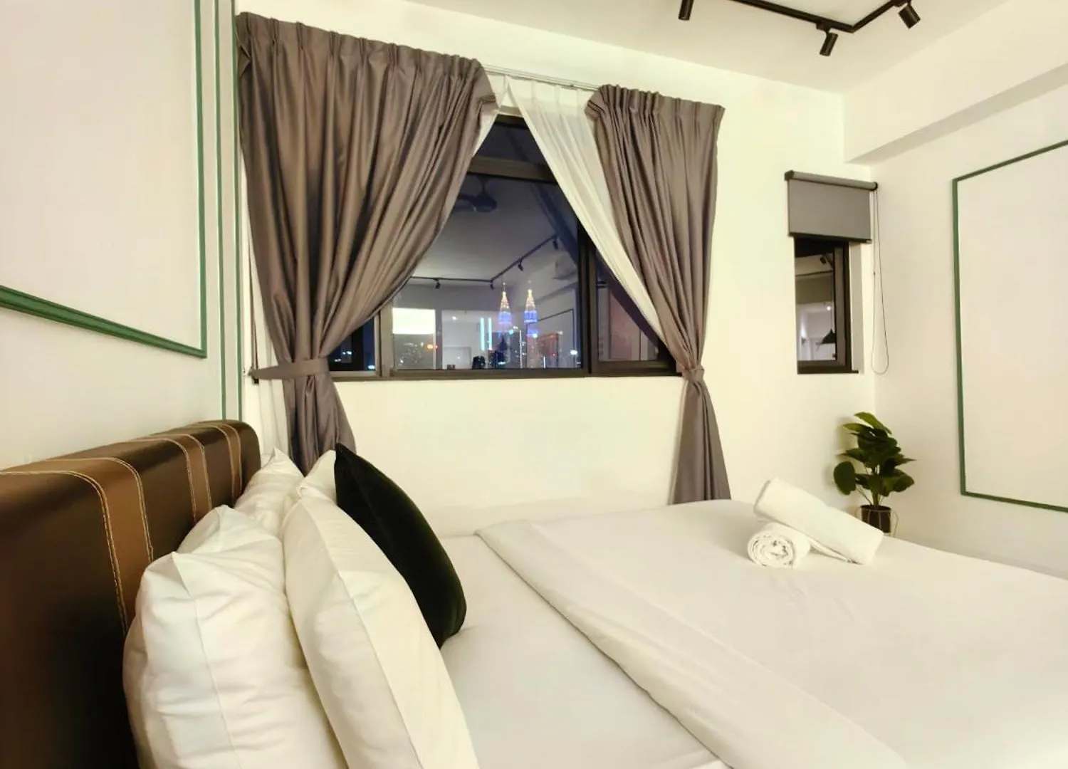 Chambers Residence Klcc By Castle Κουάλα Λουμπούρ Διαμέρισμα